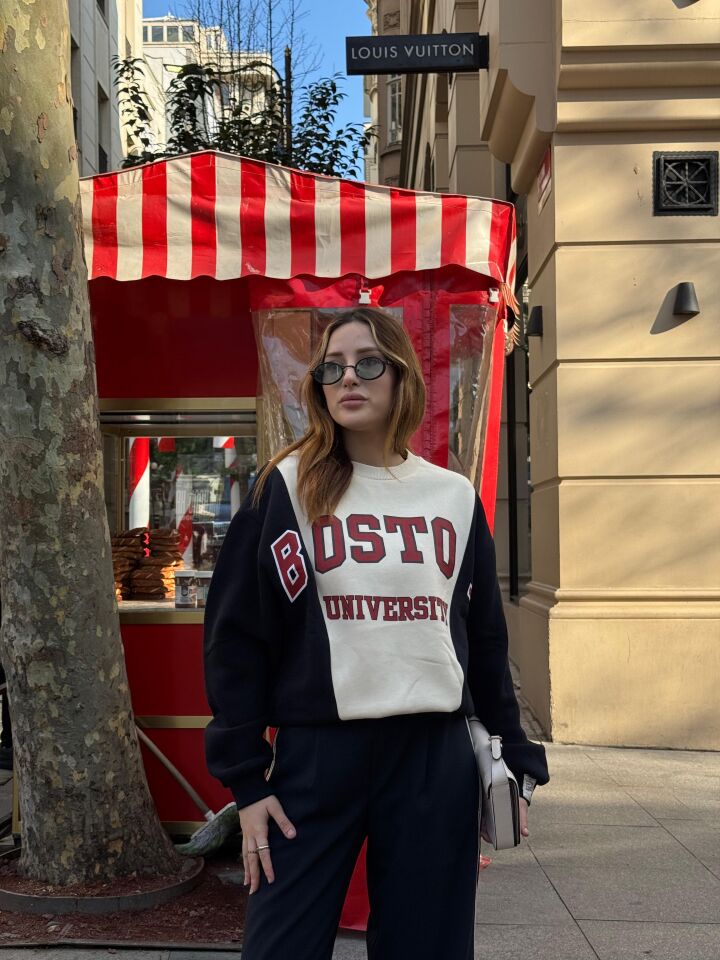 Boston Sweatshirt