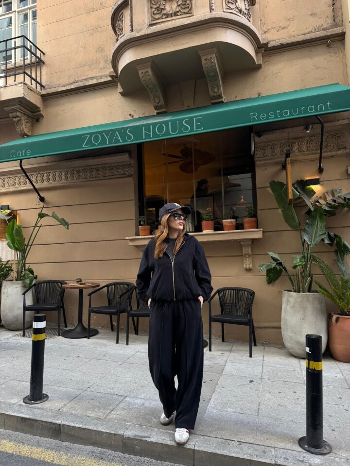 Tensel Kumaş Kapüşonlu Siyah Ceket