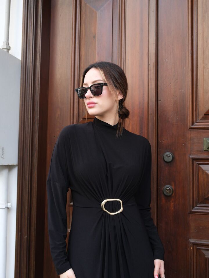 Toka Detay Siyah Sandy Elbise