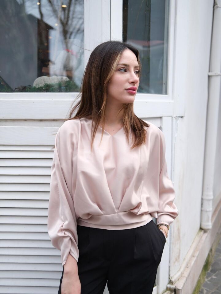 Bej Saten Bluz