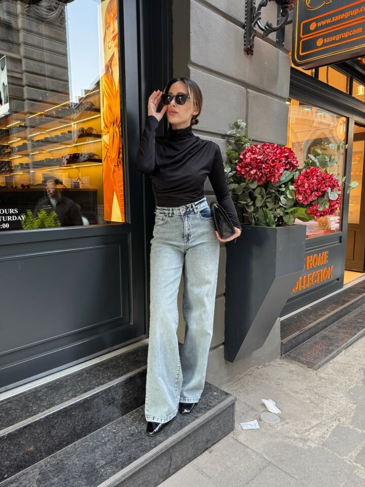 Yüksek Bel Straight Jean