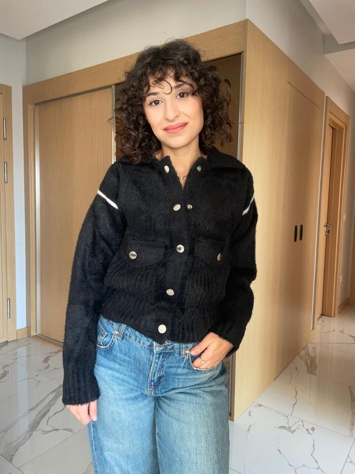 Siyah Torba Cepli Hırka